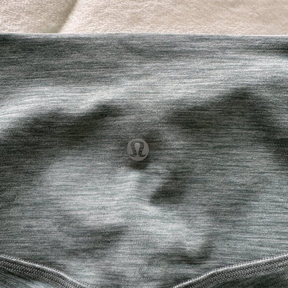 Lululemon Like New Align Leggings - Picture 3 of 5